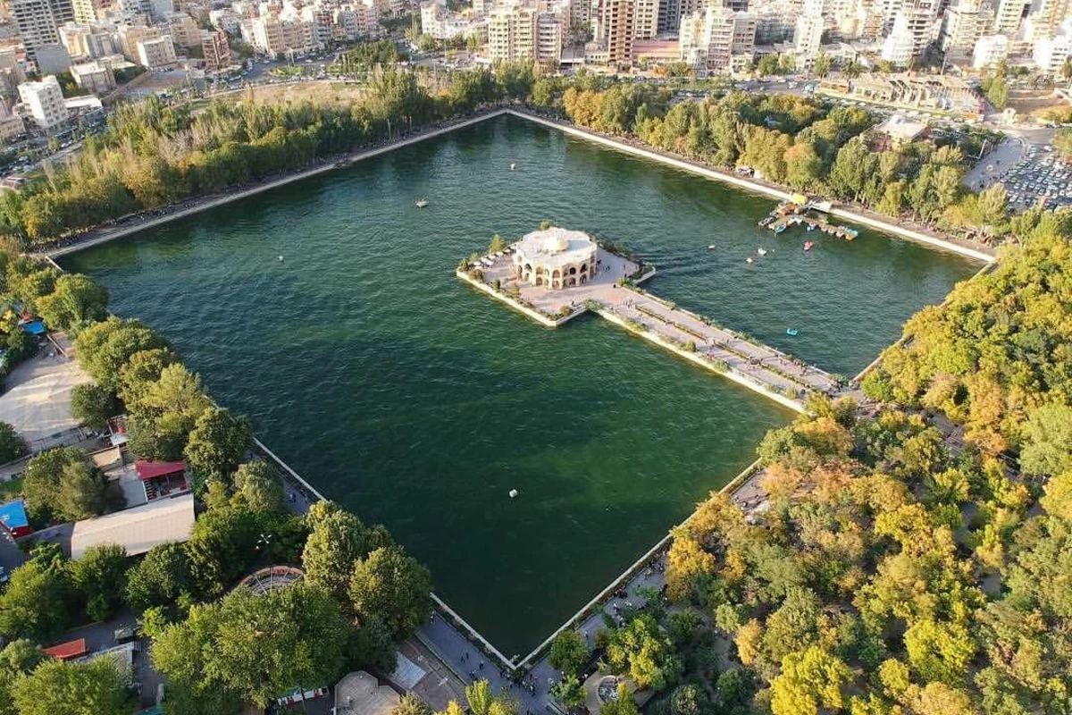 “30 ildə İranın işğalçı ölkə olan Ermənistana hər hansı ismarıc verdiyini görmədik” - RƏY - FOTO