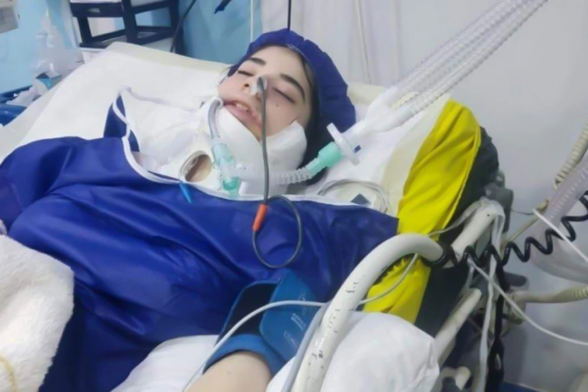 İranda daha bir yeniyetmə qız hökumət qüvvələri tərəfindən öldürüldü - FOTO İranda daha bir yeniyetmə qız hökumət qüvvələri tərəfindən öldürüldü - FOTO