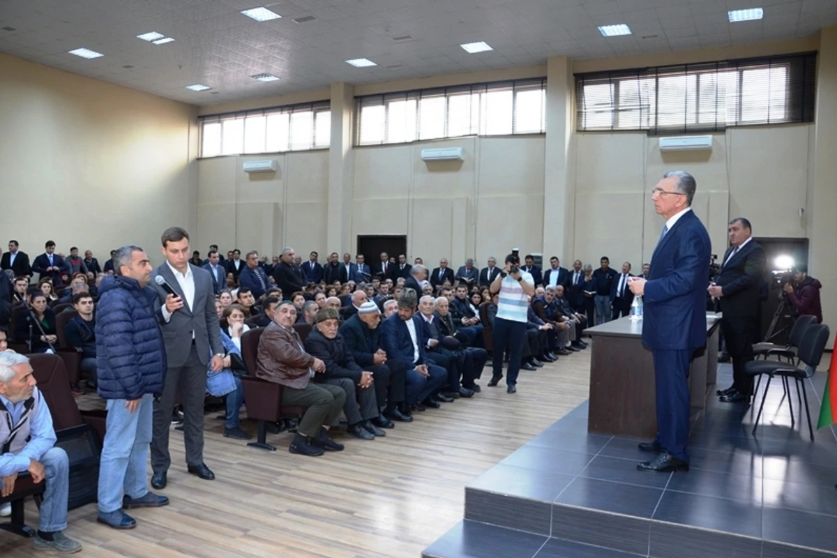 Eldar Əzizov: Ermənistanda çörək 2,5 AZN, Rusiyada 2 AZN-dirsə, Azərbaycanda bu 1 manat 10 qəpikdir - FOTO Eldar Əzizov: Ermənistanda çörək 2,5 AZN, Rusiyada 2 AZN-dirsə, Azərbaycanda bu 1 manat 10 qəpikdir - FOTO