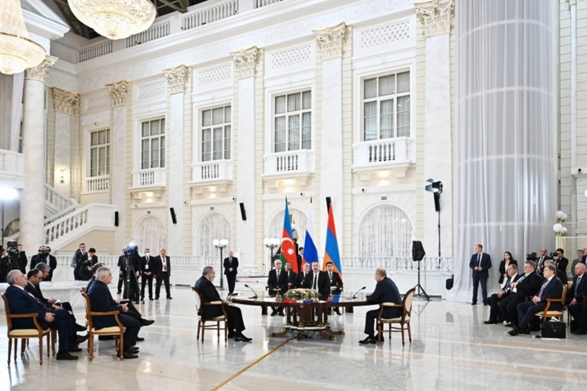 Azərbaycan, Rusiya və Ermənistan liderlərinin görüşünə dair birgə bəyanat - FOTO
