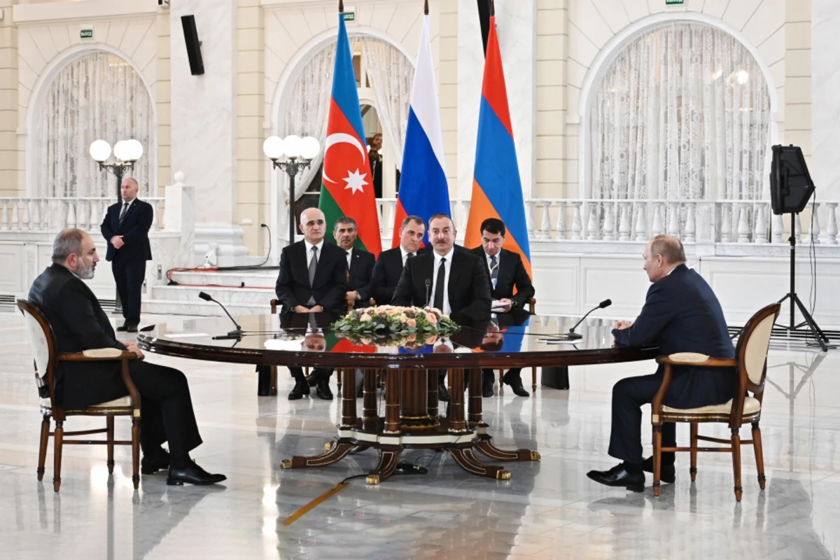 Putinin tezislərindəki məna tutumu, Əliyevin dirənişi, yeni bəyanatın məğzi – TƏHLİL - FOTO