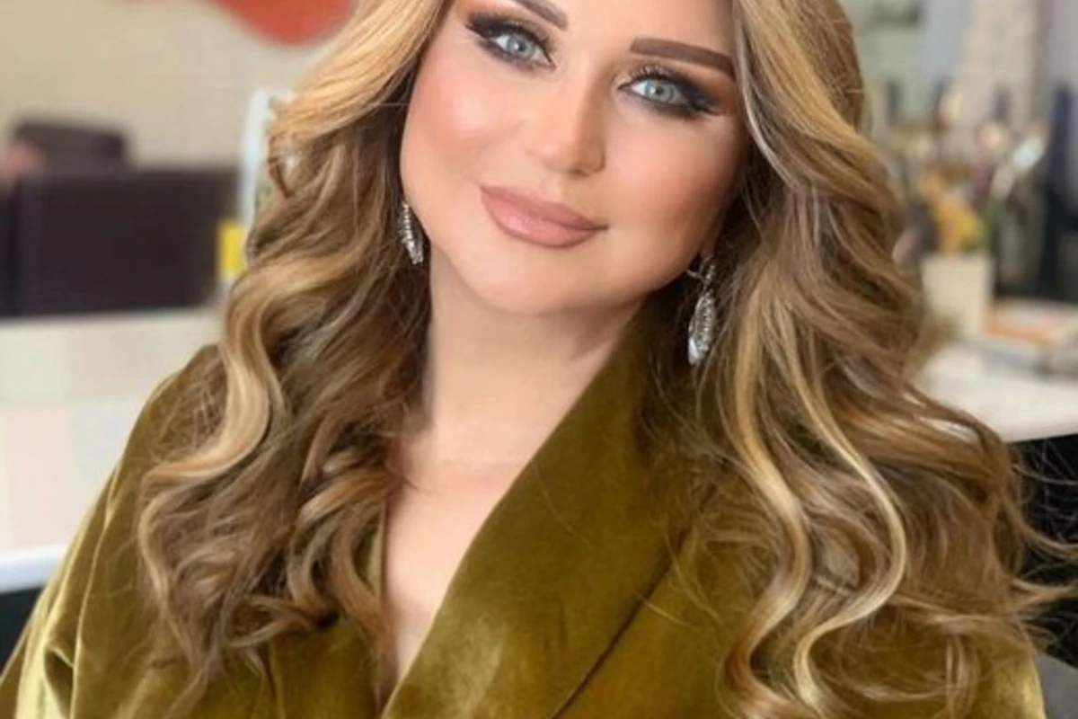 Mələkxanım Eyyubova: “Məni sevgi yaşadır!” - FOTO