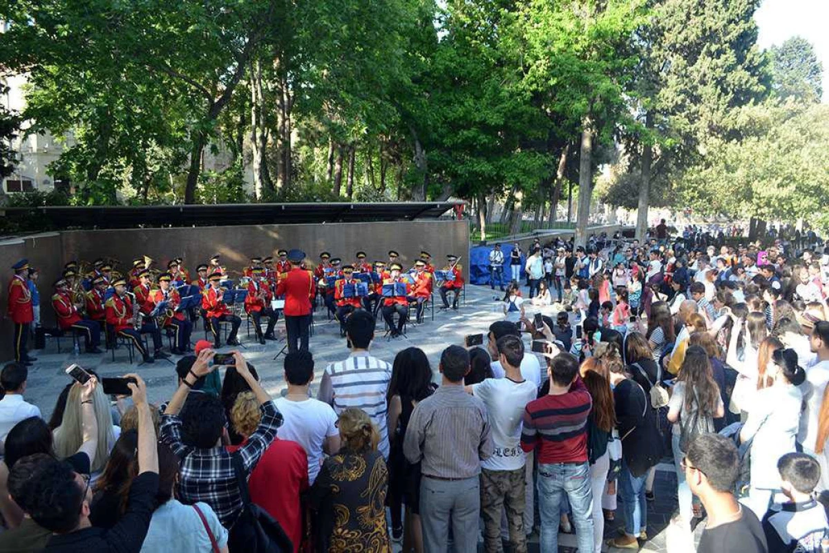 Zəfər Günü münasibəti ilə hərbi orkestrin yürüşü olacaq