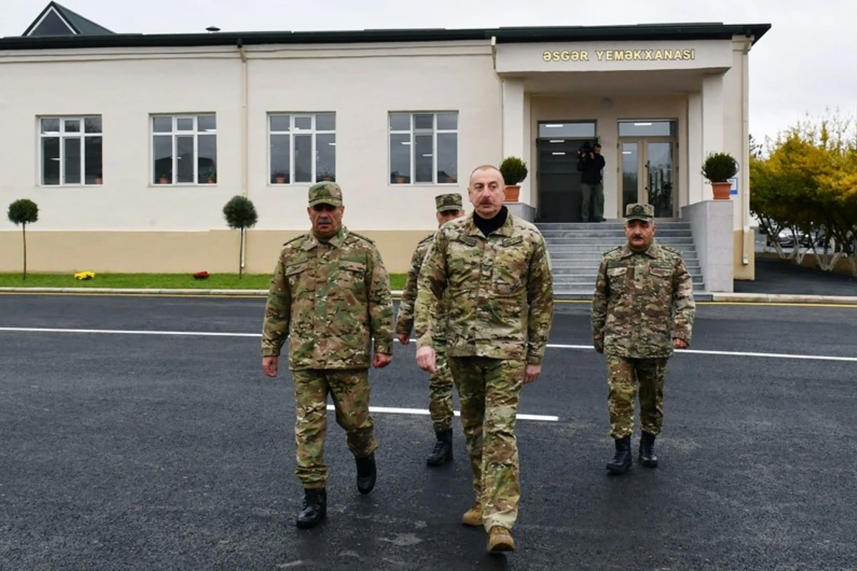Ильхам Алиев ознакомился с условиями, созданными в новой воинской части в Физулинском районе - ФОТО