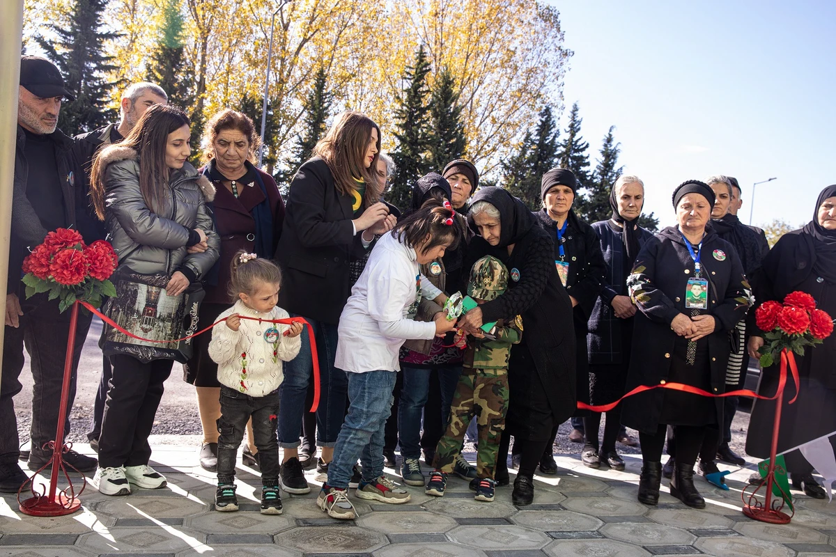 “OBA” şəhid olan 4 əməkdaşının adına filiallar həsr etdi - FOTO/VİDEO
