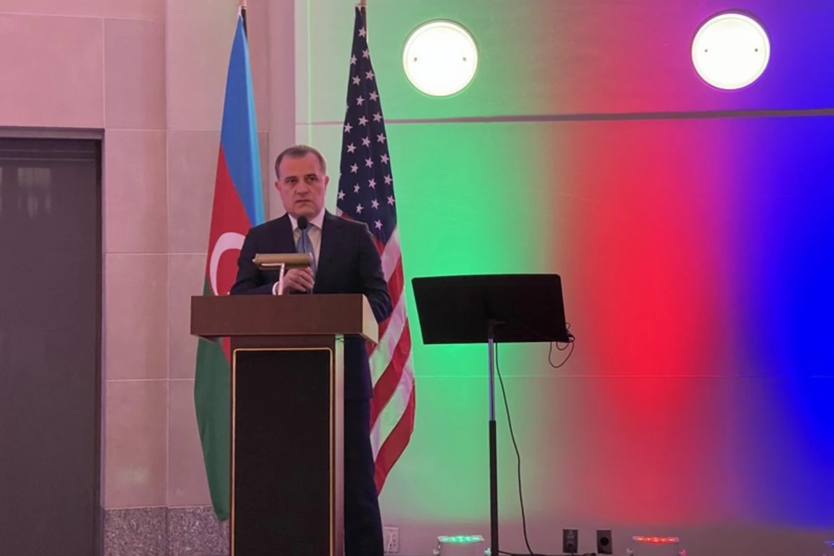 Ceyhun Bayramov Vaşinqtonda keçirilən üçtərəfli görüşdə müzakirə olunan məsələləri açıqlayıb - FOTO