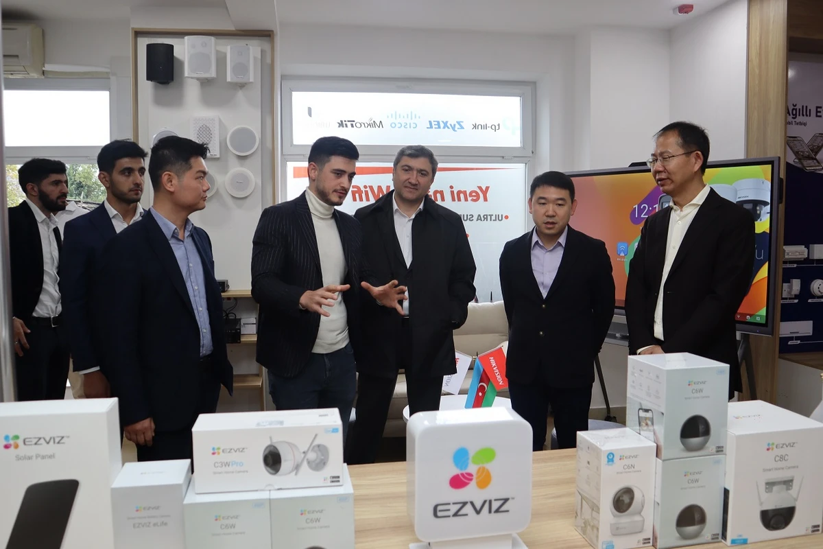 Təhlükəsizliyinizi yüksək səviyyədə təmin edəcək yeni “HIKVISION” şourum-mağazası - FOTO/VİDEO Təhlükəsizliyinizi yüksək səviyyədə təmin edəcək yeni “HIKVISION” şourum-mağazası - FOTO/VİDEO