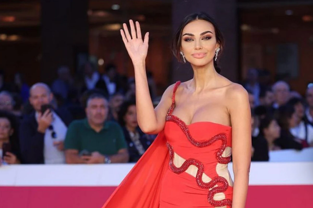 Dünyaca məşhur aktrisa Bakıda - FOTO
