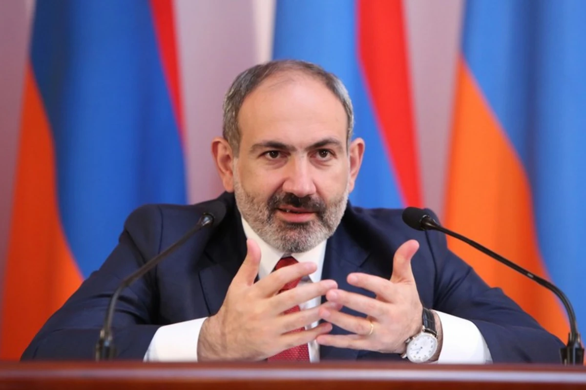 Paşinyan: “Ermənistan ilin sonunadək Azərbaycanla sülh müqaviləsini imzalamaq üçün hər şeyi edəcək”