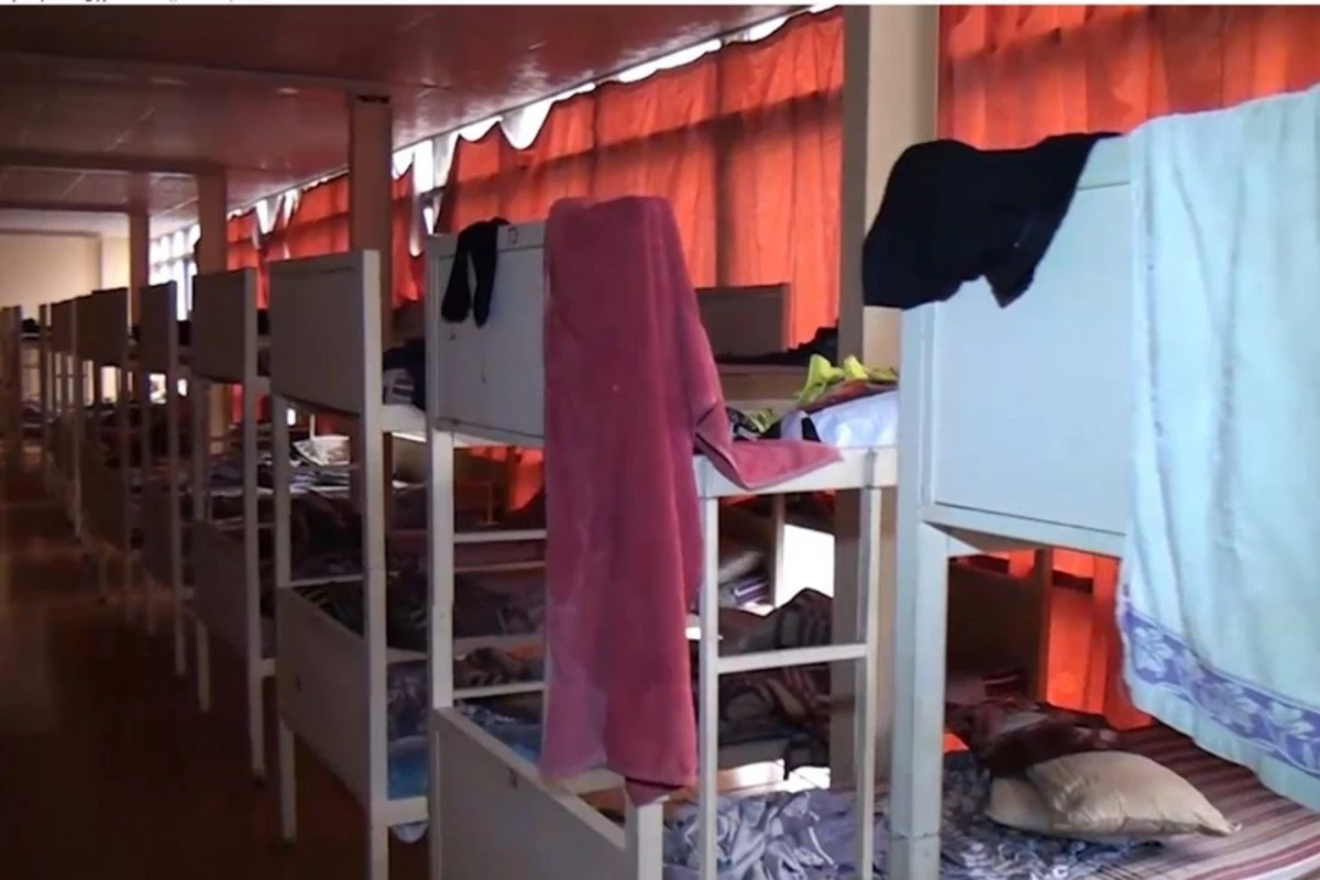 Bakıdakı “Vosmoy bazarı”nda motel aşkarlanıb - FOTO