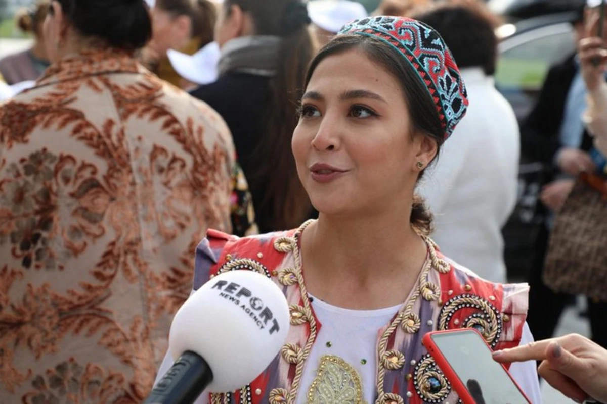 Özbək bloqçu: “Bakı o qədər gözəldir ki, getmək istəmirsən” - FOTO