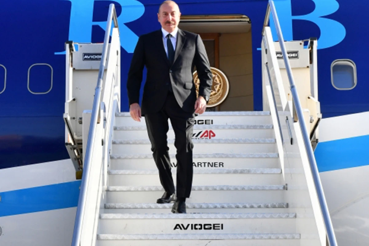 Президент Ильхам Алиев отбыл с государственным визитом в Албанию - ФОТО