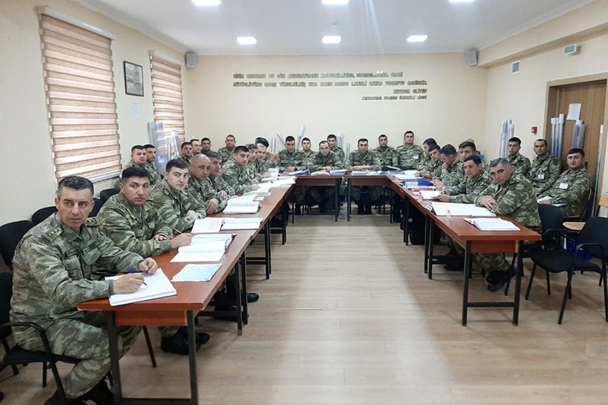 Hərbi hissələrin komanda-qərargah təlimləri keçirilir - FOTO