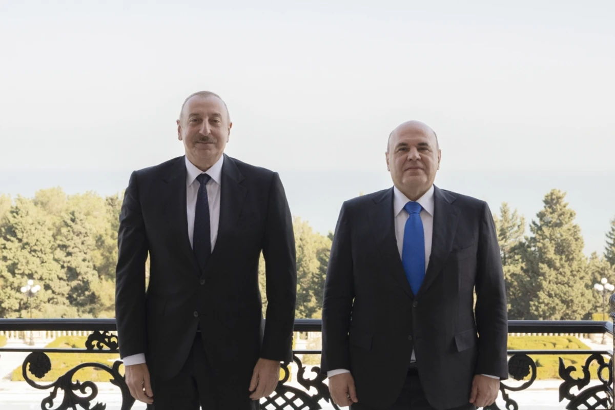 İlham Əliyevin Mixail Mişustinlə təkbətək görüşü olub - FOTO