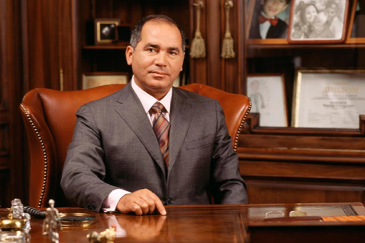 DTX milyarder Fərhad Əhmədovun evində və obyektlərində axtarış aparır