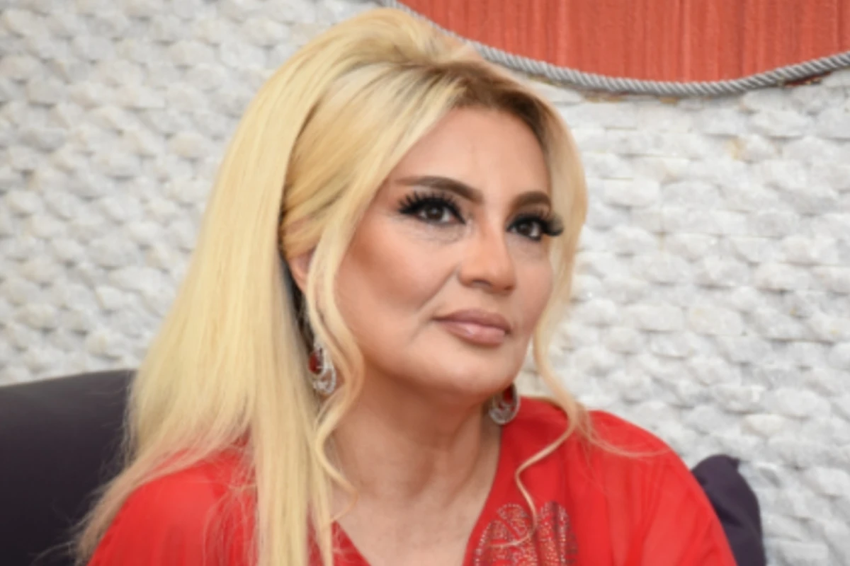 Nüşabə Ələsgərli: Layiq olmadığım insanlarla oturub-durmuşam