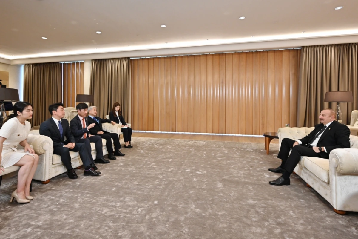 Prezident İlham Əliyev Cho Byunq-jaeni qəbul edib