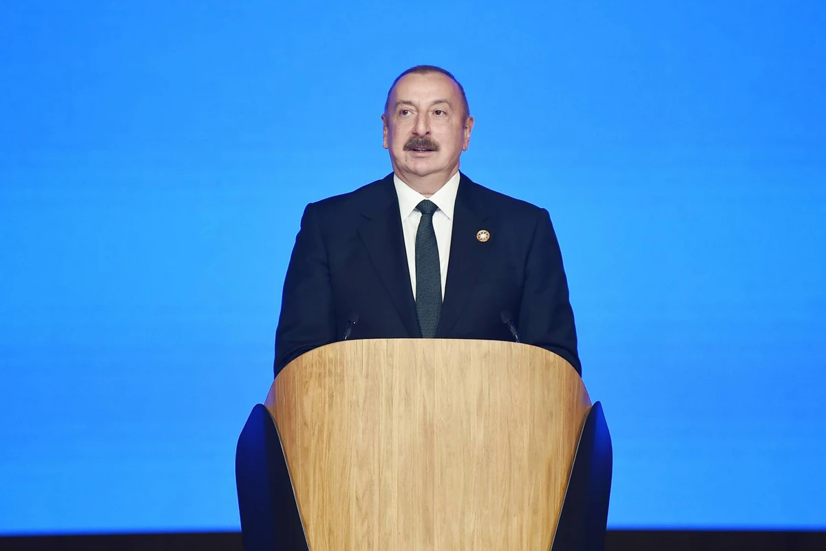 Президент: Сегодня весь азербайджанский народ гордится нашей армией