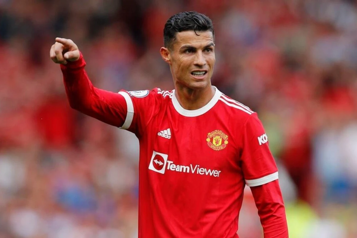 Ronaldo karyerasını iki ölkədə davam etdirə bilər