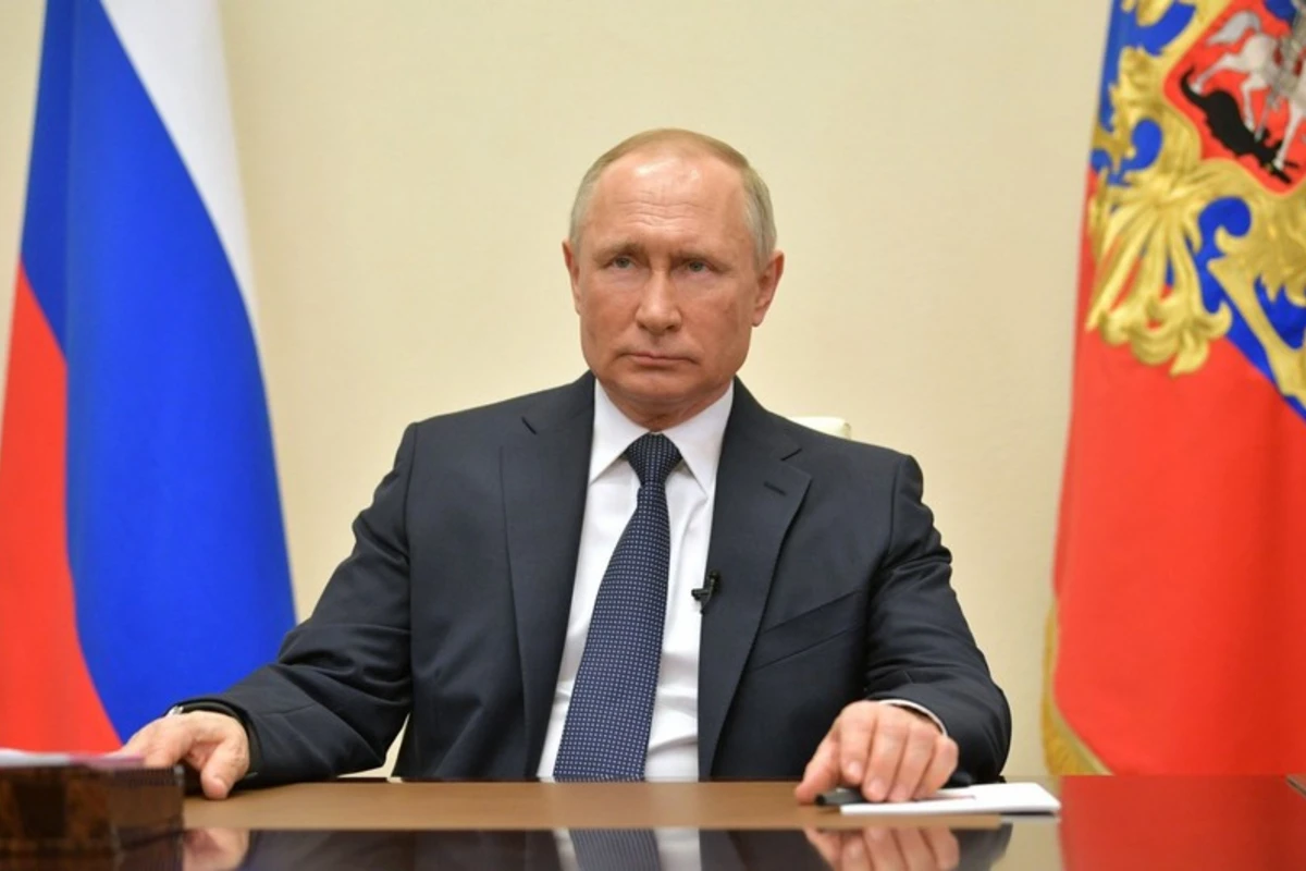Putin: “Sərhədlərin delimitasiyası Azərbaycanla Ermənistan arasında sülh müqaviləsinin imzalanmasına imkan verəcək”