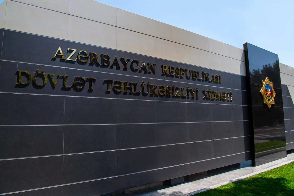 DTX: Rusiya sülhməramlı kontingentinin müvəqqəti yerləşdiyi Azərbaycan ərazisinə hərbi texnikalar daşınır