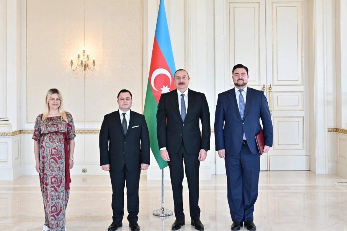 Moldova səfiri İlham Əliyevi Azərbaycan dilində təbrik edib