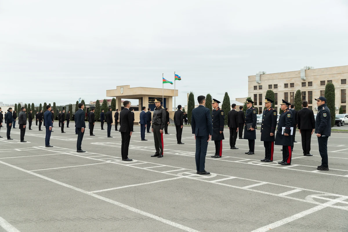 Daha 30 veteran və 1 şəhid ailəsinin üzvü polis orqanlarında xidmətə qəbul olunub - FOTO Daha 30 veteran və 1 şəhid ailəsinin üzvü polis orqanlarında xidmətə qəbul olunub - FOTO