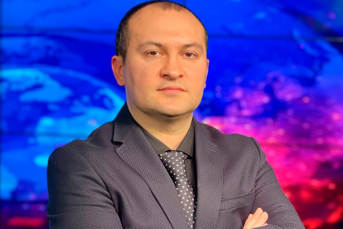 Turan İbrahimov: Mən zülm çəkəndə, xor-xor yatışırsınız - FOTO Turan İbrahimov: Mən zülm çəkəndə, xor-xor yatışırsınız - FOTO