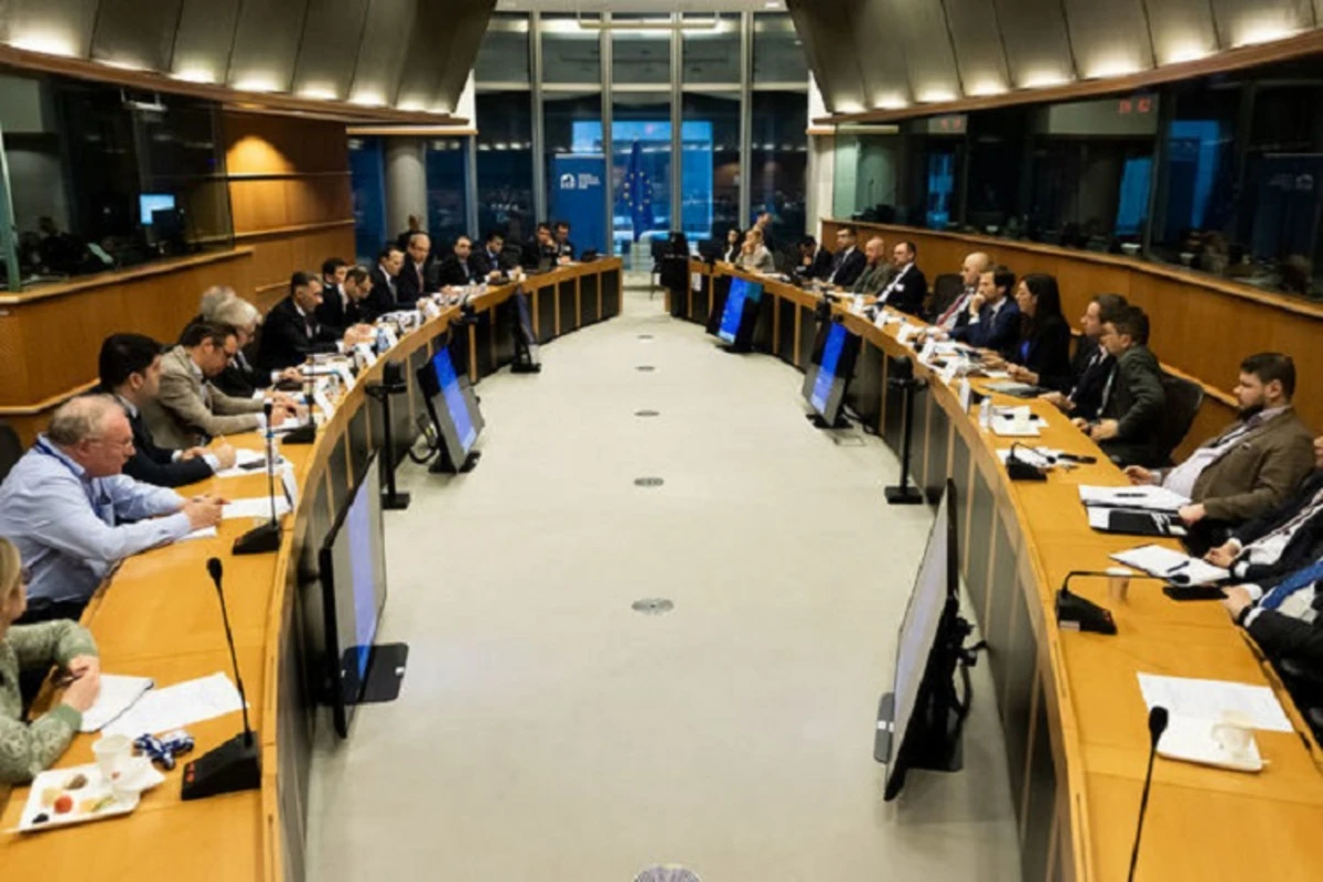 Рашад Набиев проинформировал членов Европарламента о Зангезурском коридоре - ФОТО