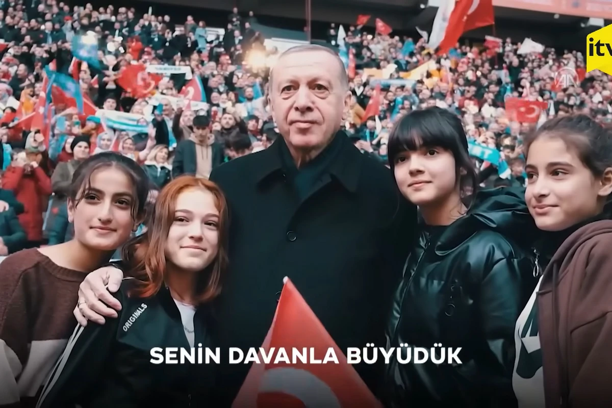 Çırpınırdı Qara dəniz Ərdoğanın seçki mahnısı oldu - VİDEO Çırpınırdı Qara dəniz Ərdoğanın seçki mahnısı oldu - VİDEO