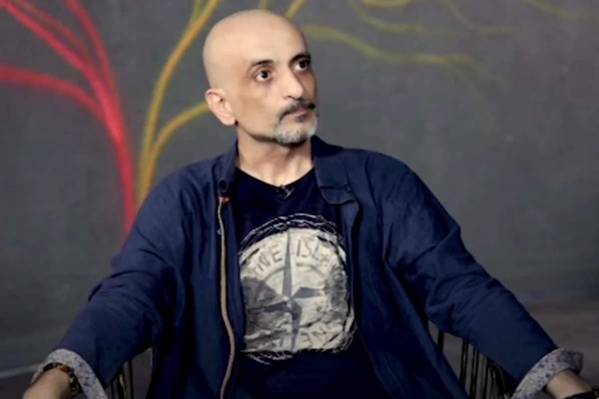 Aqil M.Quliyev şikayətləndi: Həyatım boyu heç bir radio məni işə dəvət etməyib - VİDEO