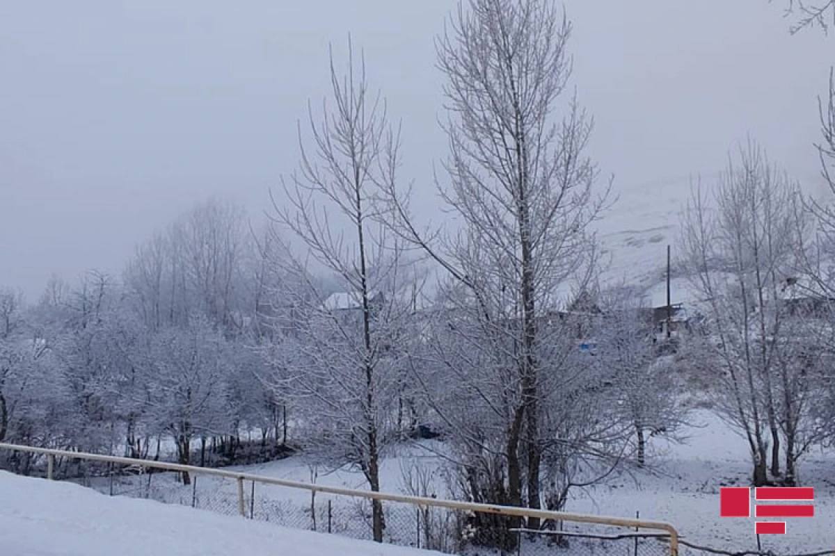 Bu rayonlara qar yağıb - FOTO Bu rayonlara qar yağıb - FOTO