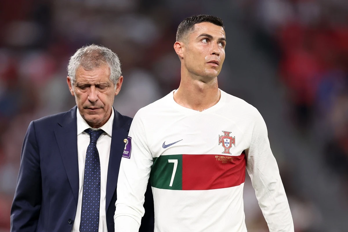 Ronaldo ilə baş məşqçi arasında gərginlik yaranıb Ronaldo ilə baş məşqçi arasında gərginlik yaranıb