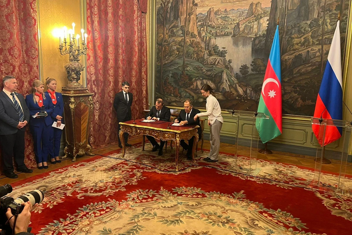 Moskvada Azərbaycan və Rusiya arasında sənədlər imzalanıb - FOTO Moskvada Azərbaycan və Rusiya arasında sənədlər imzalanıb - FOTO