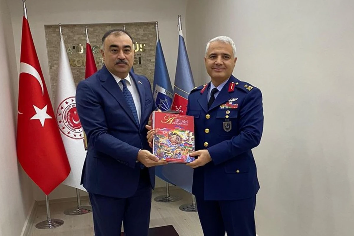 Azərbaycan səfiri Türkiyənin Pilotsuz Təyyarə Sistemlərinin Komandanlığında olub Azərbaycan səfiri Türkiyənin Pilotsuz Təyyarə Sistemlərinin Komandanlığında olub