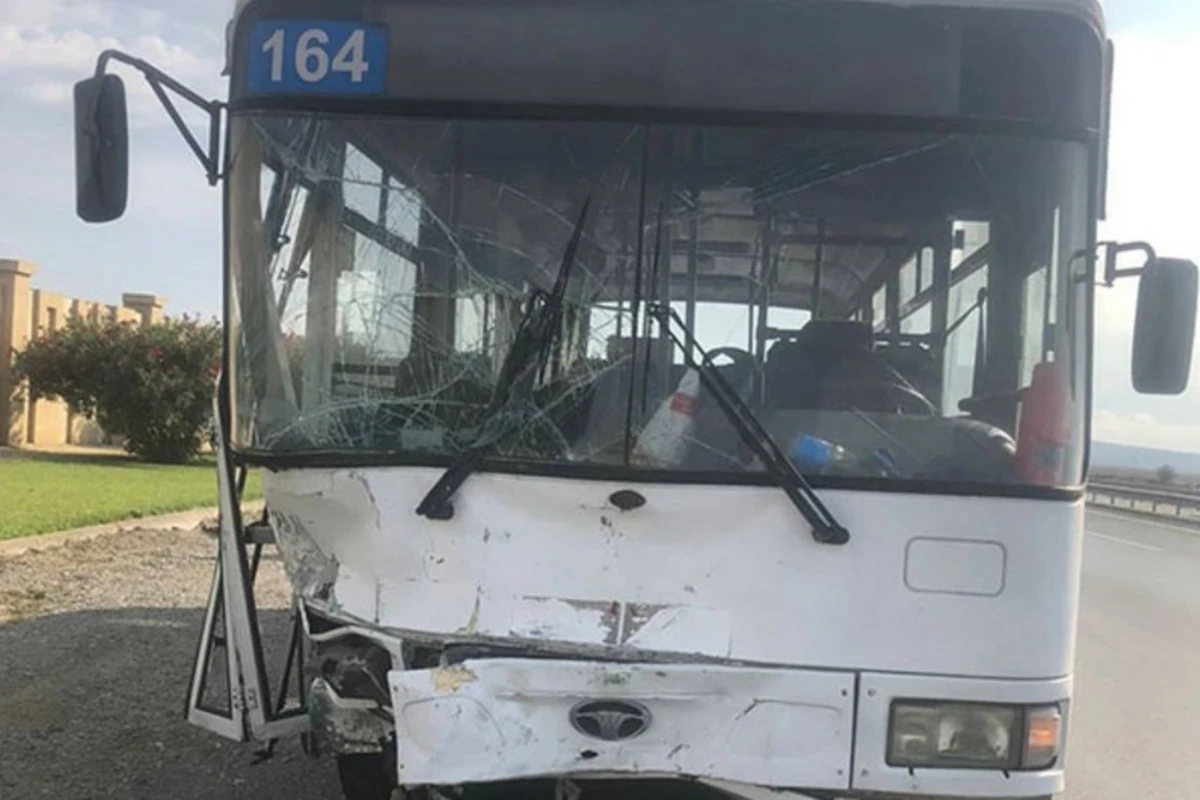 Qəza törədən avtobus sürücüsü məhkəmə zalında həbs edildi