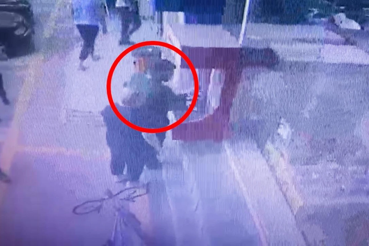 Kartdan pul çıxarmaq üçün ondan kömək istəyən təqaüdçüləri soydu - FOTO/VİDEO