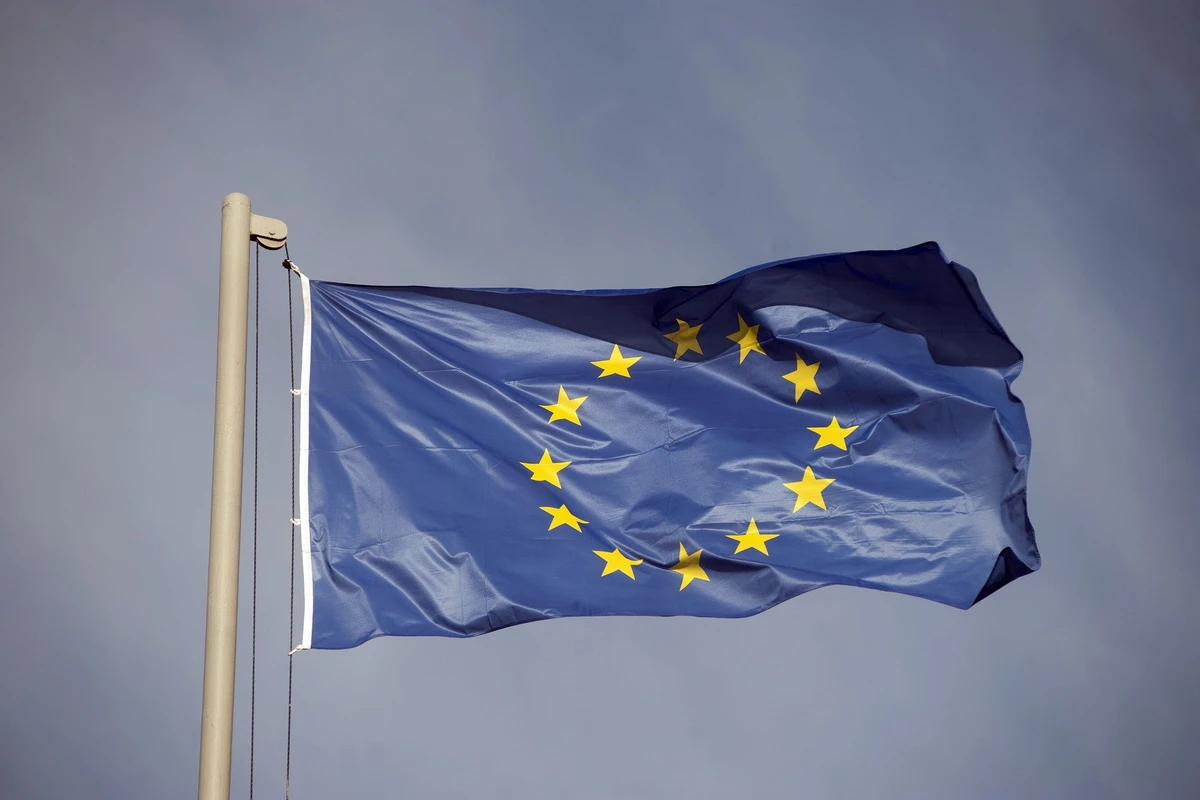 ЕС введет дополнительные санкции против Ирана