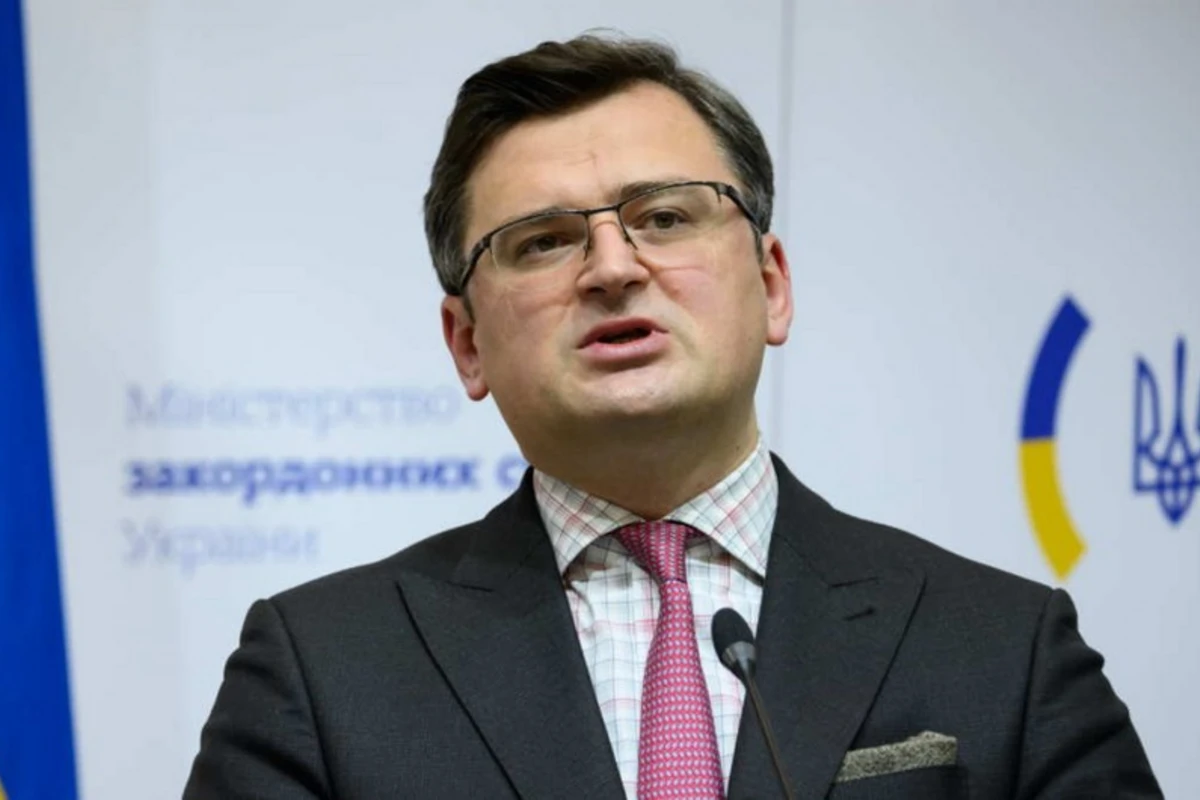 Ukrayna XİN rəhbəri: “Makronun mövqeyi iyrəncdir” - FOTO Ukrayna XİN rəhbəri: “Makronun mövqeyi iyrəncdir” - FOTO