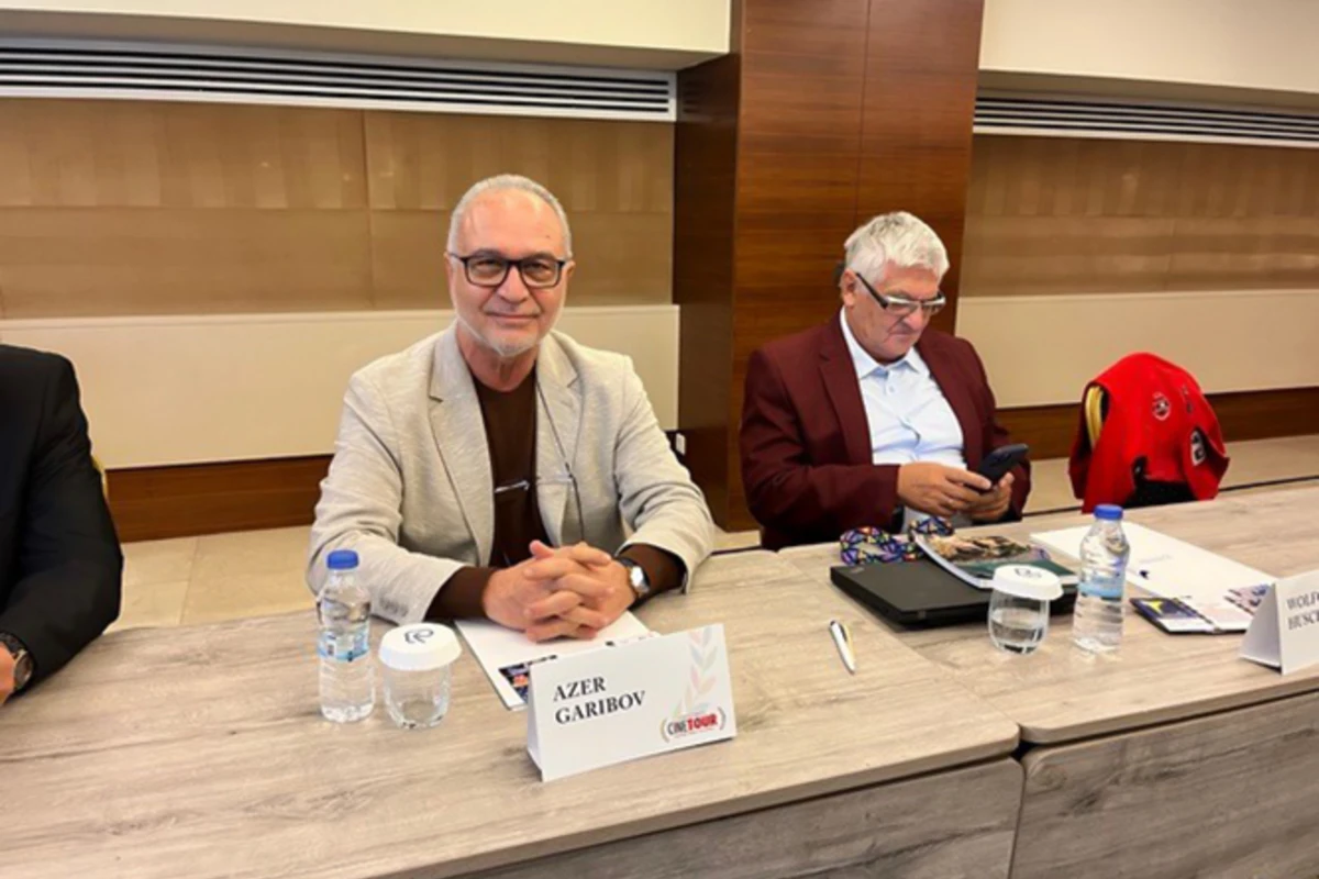 İstanbulda UNESCO və Avropa Şurasının dəstəyi ilə “CİNETOUR” yaradıldı - FOTO İstanbulda UNESCO və Avropa Şurasının dəstəyi ilə “CİNETOUR” yaradıldı - FOTO