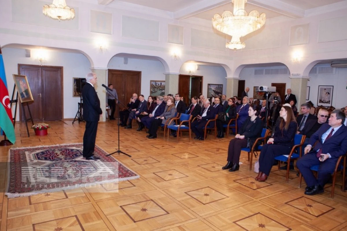 Moskvada Heydər Əliyevin xatirəsi anılıb - FOTO