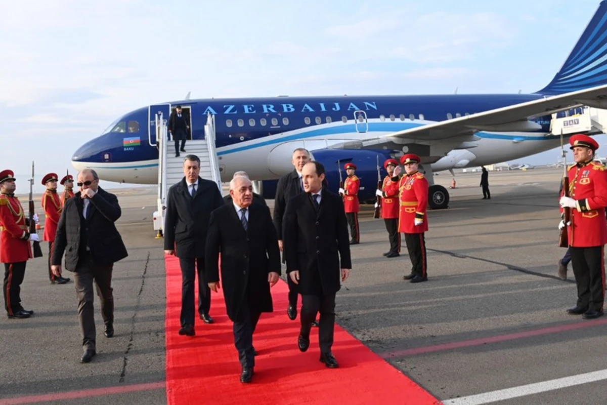 Azərbaycanın Baş naziri Gürcüstana gedib - FOTO