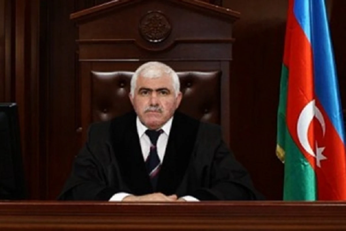Prezident bu hakimin səlahiyyətlərinə xitam verdi