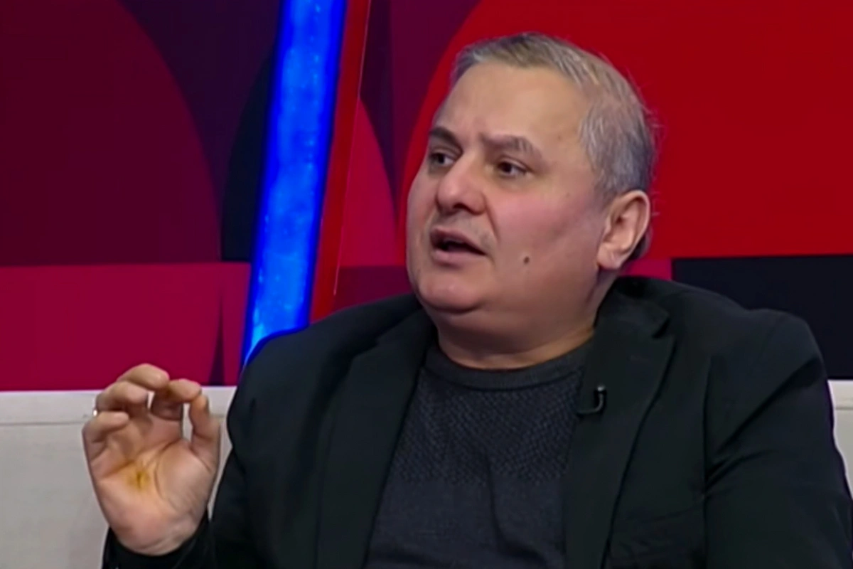 AZTV-nin efirində qalmaqallı AÇIQLAMA: Mən varlıyam, yol mənimdir - VİDEO