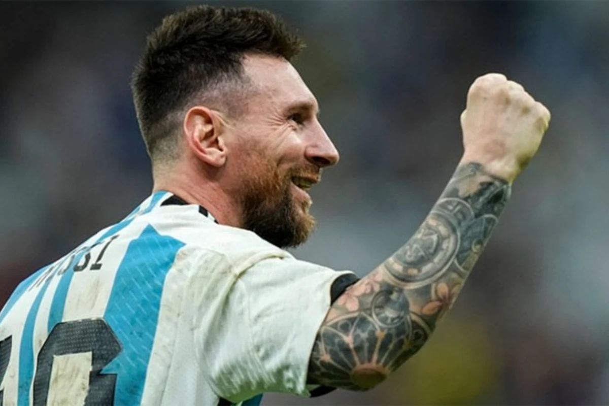 Lionel Messi Peleyə çatıb, Maldinini geridə qoyub