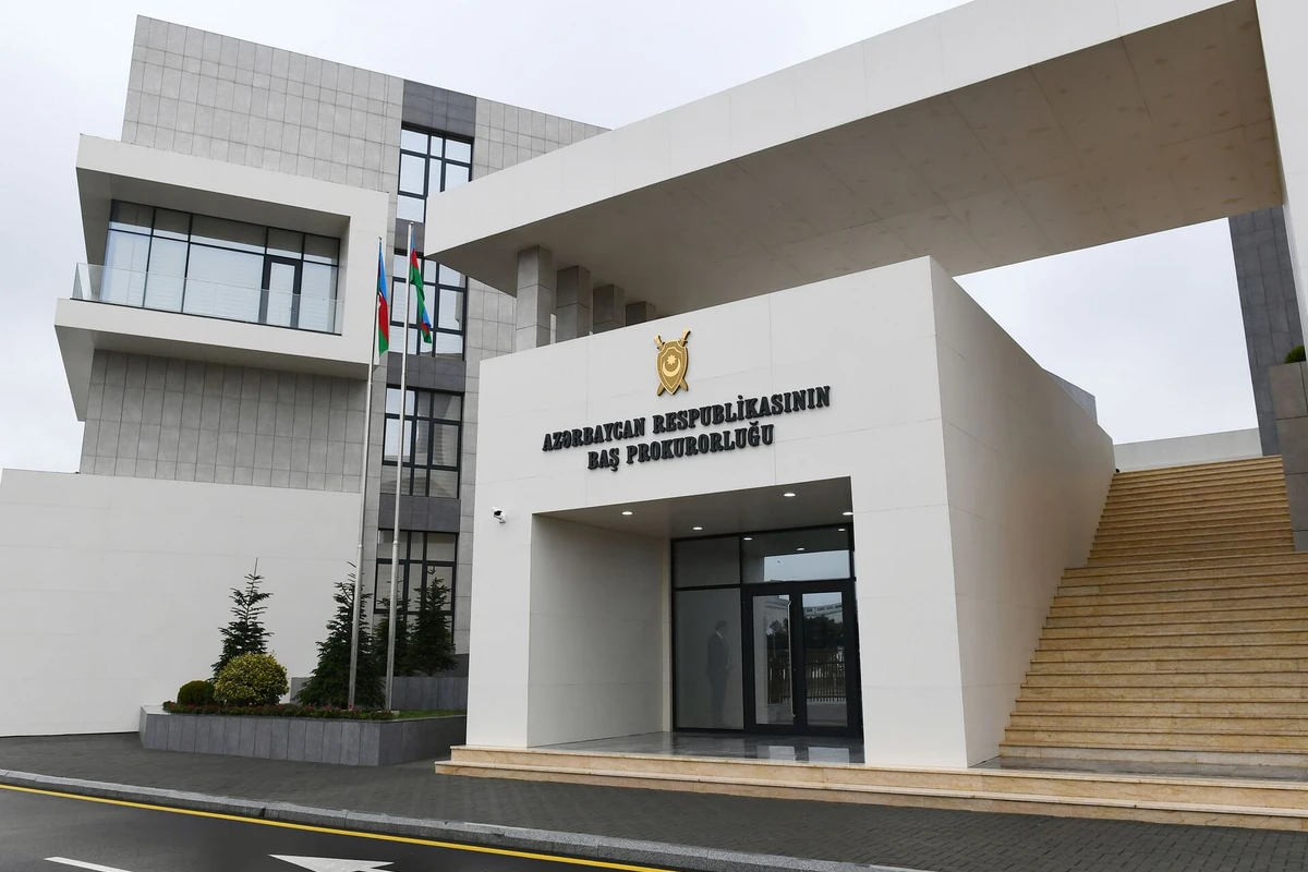 Азербайджан объявил российского эксперта в международный розыск