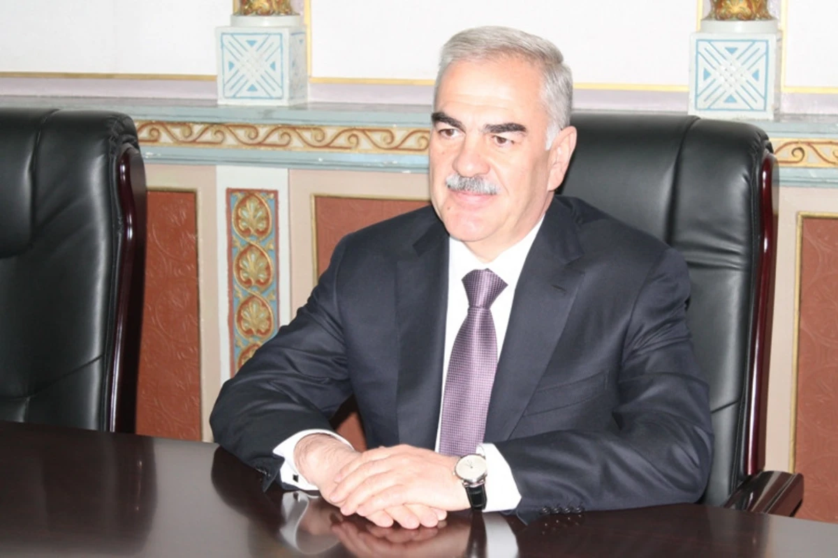Vasif Talıbov istefa verdi?