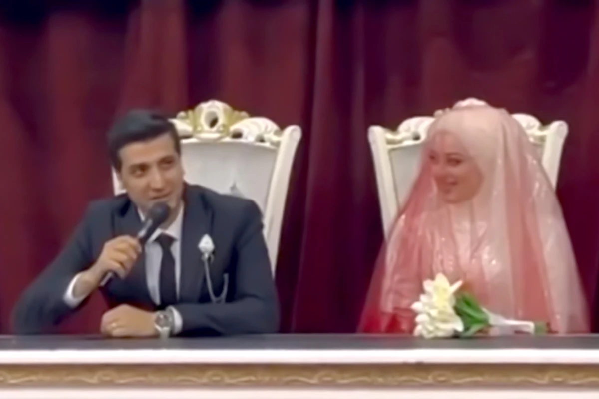 Nikahda ŞOK HADİSƏ: Bəy anasından icazə alıb gəlinlə evləndi - VİDEO