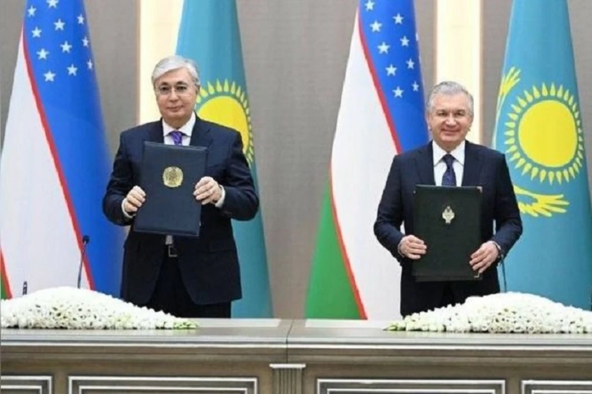 Özbəkistanla Qazaxıstan arasında sərhədlərin demarkasiyası haqqında saziş imzalanıb