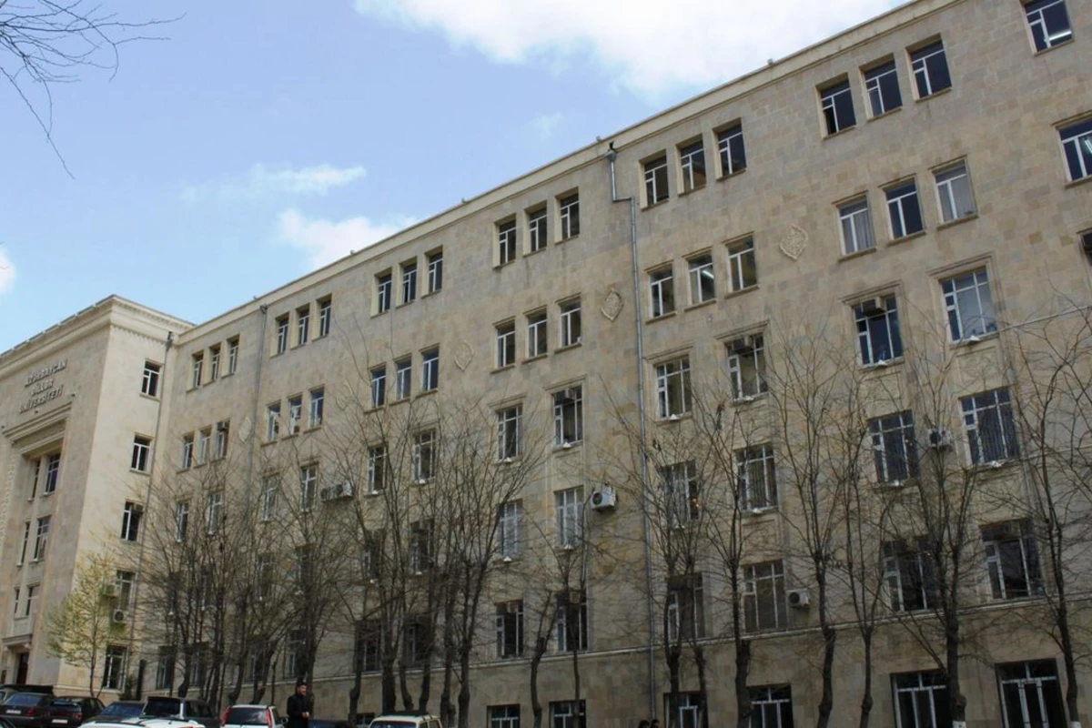 Azərbaycanda universitetdən qəribə addım